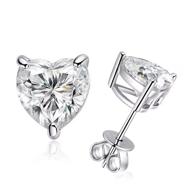 Lilia - Heart Moissanite Stud Earrings