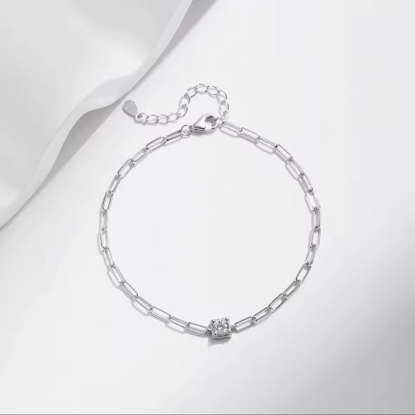 Isabella - Moissanite Bracelet