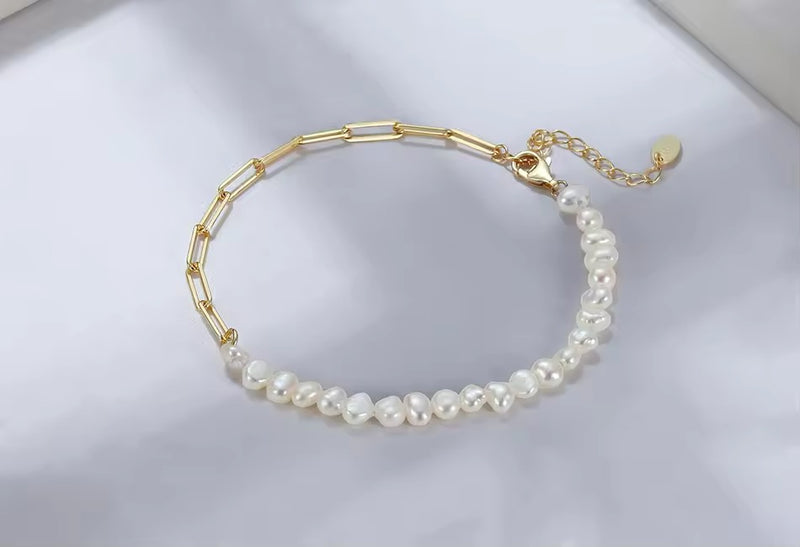 Milla Pearl & Gold Paperclip Bracelet