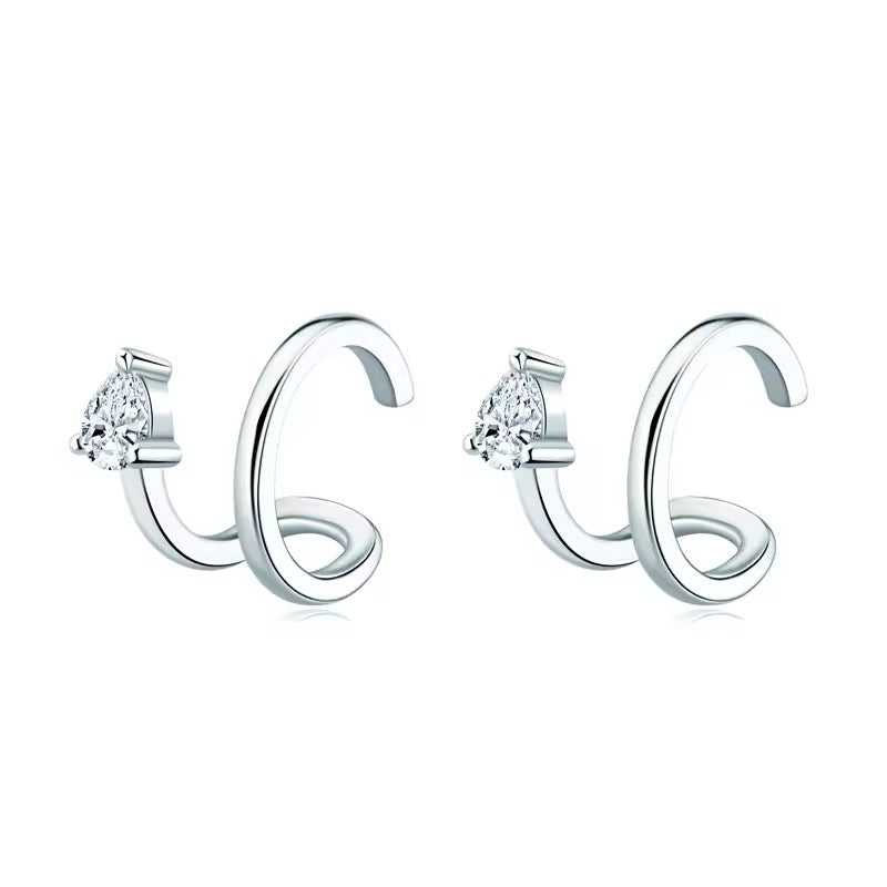 Selene - Moissanite Cuff Earrings